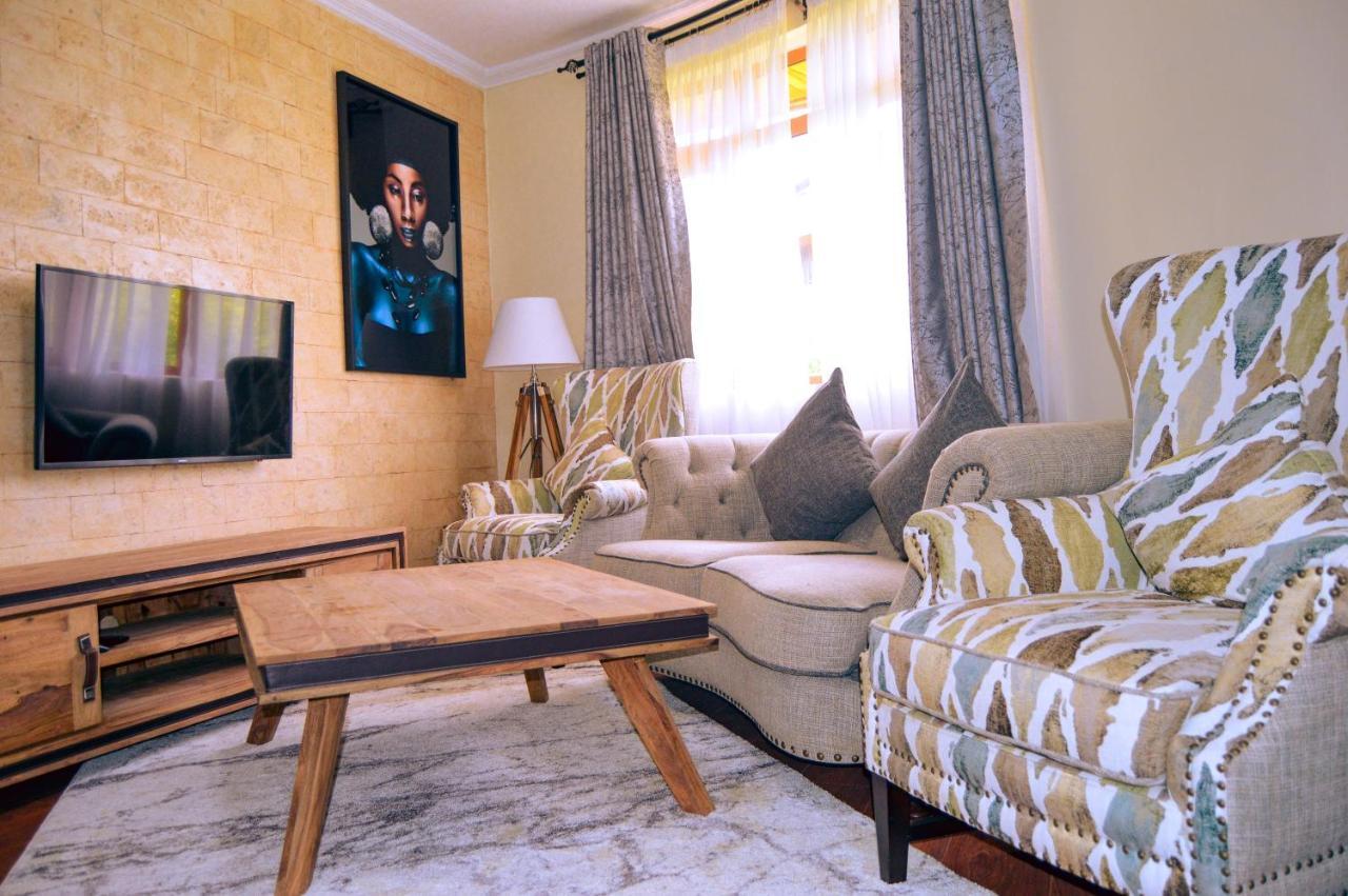Aberdare Prestige & Royal Cottages Наньюки Экстерьер фото