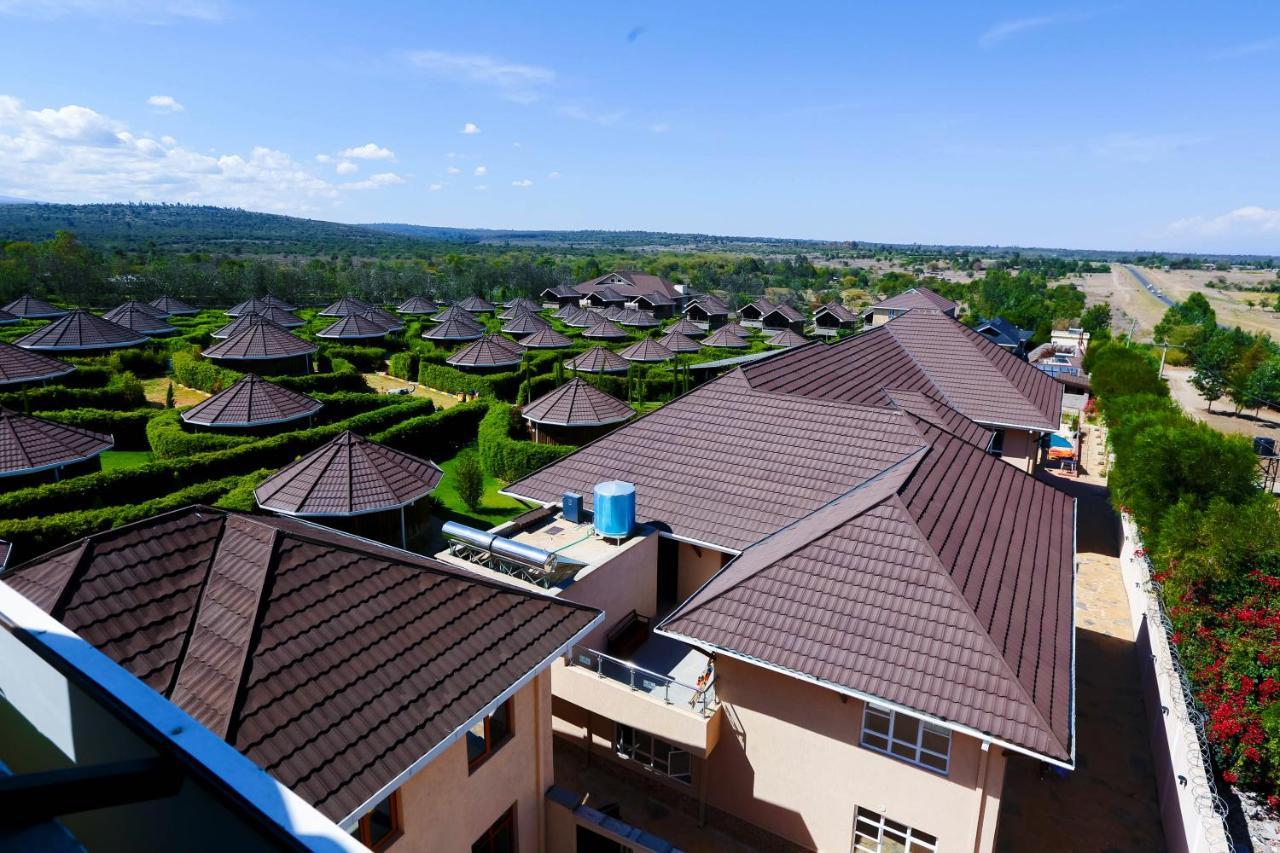 Aberdare Prestige & Royal Cottages Наньюки Экстерьер фото